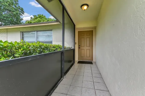 5001 Woodstone Circle Lake Worth FL 33463