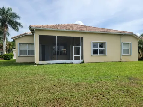 633 Sw Long Key Court Port Saint Lucie FL 34986