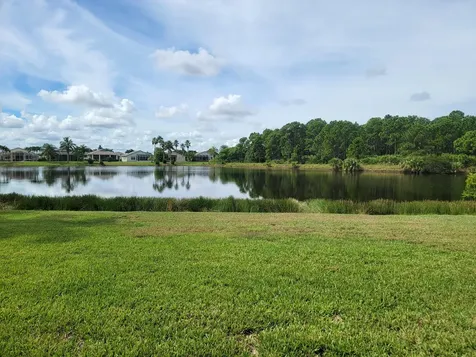 633 Sw Long Key Court Port Saint Lucie FL 34986
