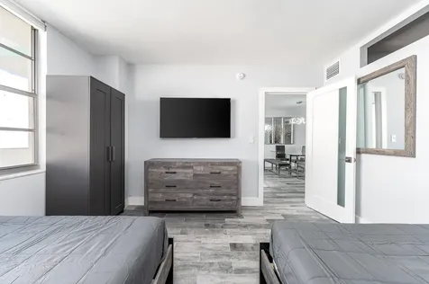 3725 S Ocean Drive Hollywood FL 33019