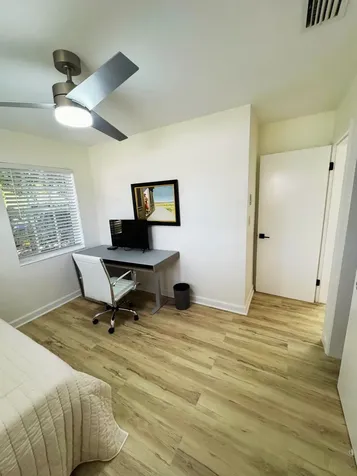 300 NE 7th Street Boca Raton FL 33432