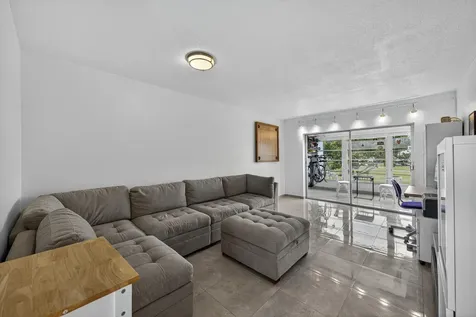 251 S Golf Boulevard Pompano Beach FL 33064