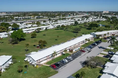 251 S Golf Boulevard Pompano Beach FL 33064