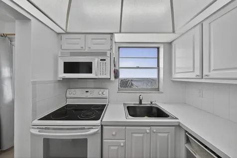 251 S Golf Boulevard Pompano Beach FL 33064