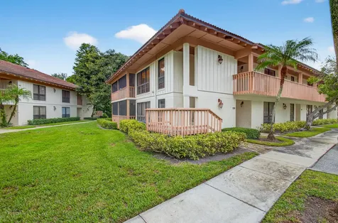 134 Brackenwood Road Palm Beach Gardens FL 33418