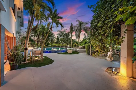 8580 Egret Lakes Lane West Palm Beach FL 33412