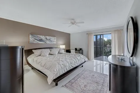 3605 S Ocean Boulevard South Palm Beach FL 33480