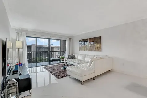 3605 S Ocean Boulevard South Palm Beach FL 33480