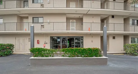 3605 S Ocean Boulevard South Palm Beach FL 33480