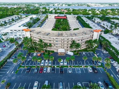 3605 S Ocean Boulevard South Palm Beach FL 33480