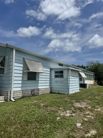 9 San Roberto Fort Pierce FL 34951