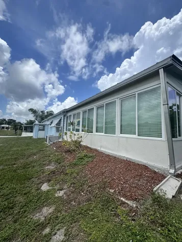 9 San Roberto Fort Pierce FL 34951