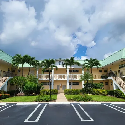 23 Colonial Club Drive Boynton Beach FL 33435