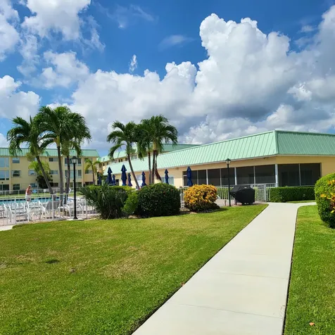 23 Colonial Club Drive Boynton Beach FL 33435