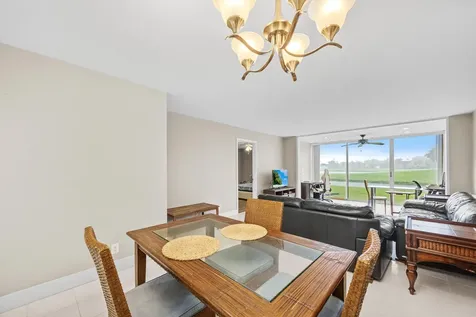 4539 Luxemburg Court Lake Worth FL 33467