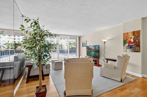 3546 S Ocean Boulevard South Palm Beach FL 33480