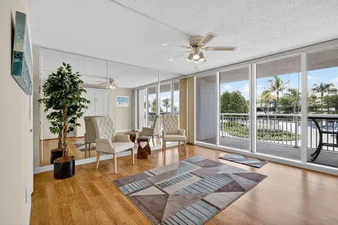 3546 S Ocean Boulevard South Palm Beach FL 33480