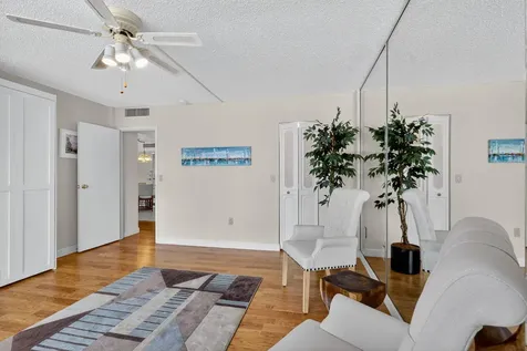 3546 S Ocean Boulevard South Palm Beach FL 33480