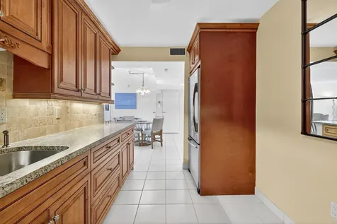 3546 S Ocean Boulevard South Palm Beach FL 33480