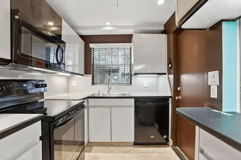 1775 N Andrews Square Fort Lauderdale FL 33311