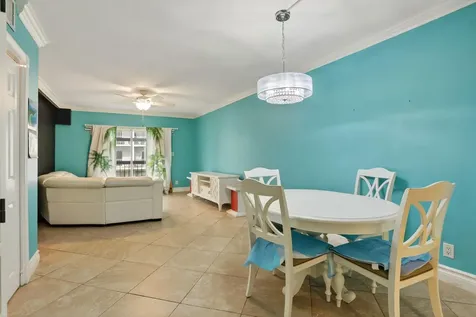 1775 N Andrews Square Fort Lauderdale FL 33311