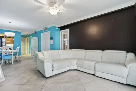 1775 N Andrews Square Fort Lauderdale FL 33311