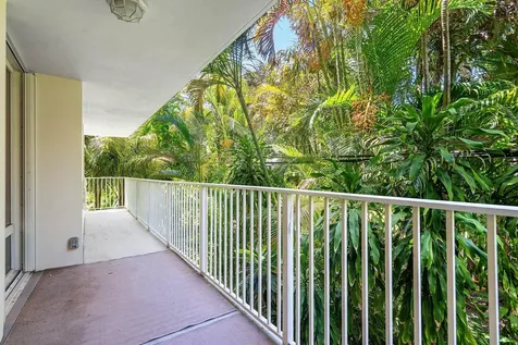 223 Atlantic Avenue Palm Beach FL 33480