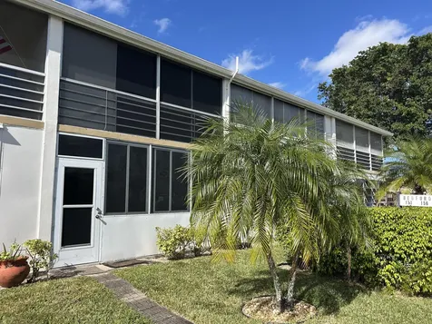 137 Bedford F West Palm Beach FL 33417