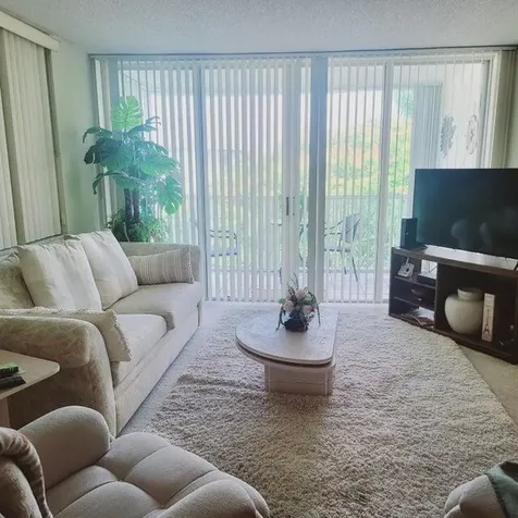 2006 S Federal Highway Boynton Beach FL 33435