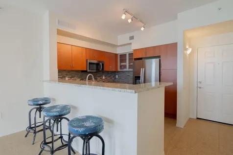 806 E Windward Way Lantana FL 33462