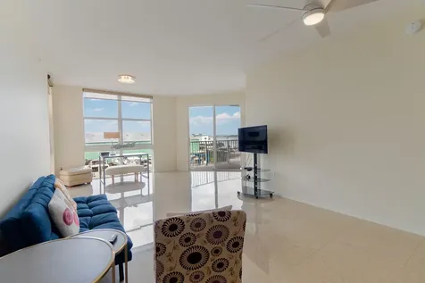 806 E Windward Way Lantana FL 33462