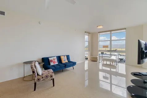 806 E Windward Way Lantana FL 33462