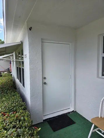 7205 W Oakridge Circle Lake Worth FL 33462