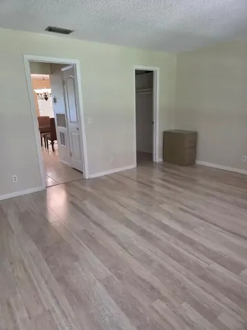 7205 W Oakridge Circle Lake Worth FL 33462
