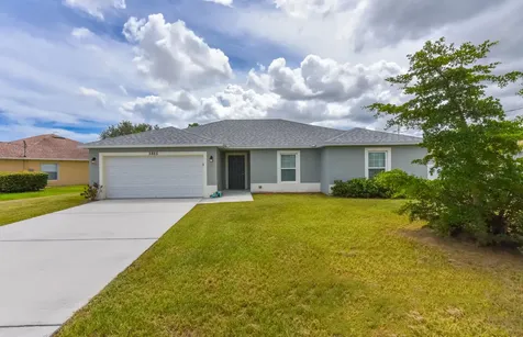 5865 Nw Mesa Circle Port Saint Lucie FL 34986