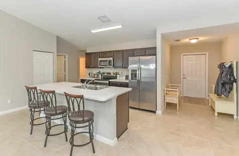 5865 Nw Mesa Circle Port Saint Lucie FL 34986