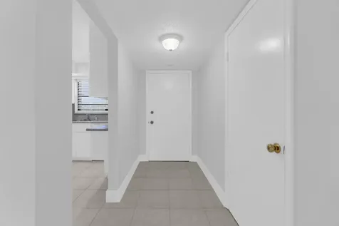 200 Jacaranda Country Club Drive Plantation FL 33324