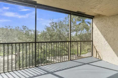 200 Jacaranda Country Club Drive Plantation FL 33324