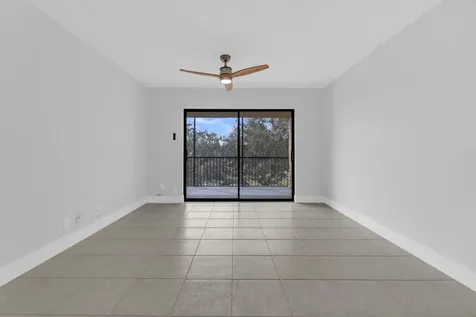 200 Jacaranda Country Club Drive Plantation FL 33324