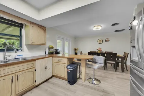 804 Holly Avenue Fort Pierce FL 34982