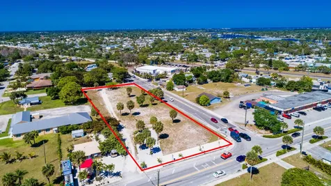 4878 SE Commerce Avenue Stuart FL 34997