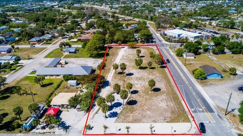 4878 SE Commerce Avenue Stuart FL 34997