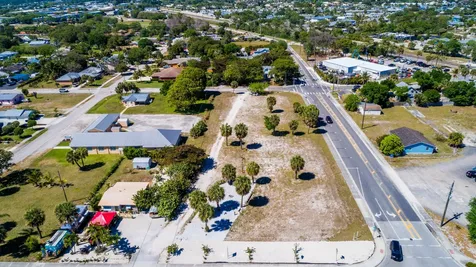 4878 SE Commerce Avenue Stuart FL 34997