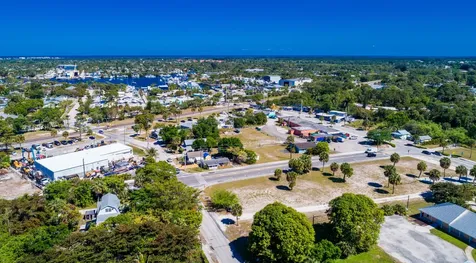 4878 SE Commerce Avenue Stuart FL 34997