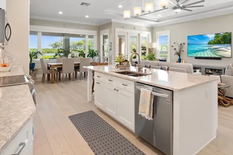 1912 Lynx Drive Hutchinson Island FL 34949