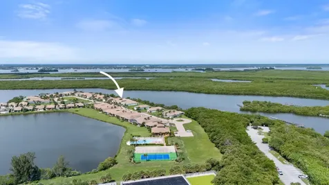 1912 Lynx Drive Hutchinson Island FL 34949