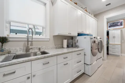 1912 Lynx Drive Hutchinson Island FL 34949