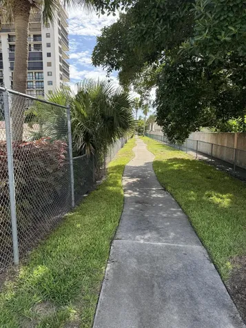 1912 Lynx Drive Hutchinson Island FL 34949