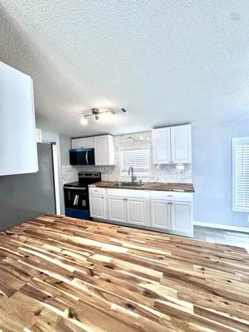 1067 Palm Court Okeechobee FL 34974