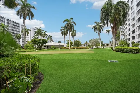 3224 S Ocean Boulevard Highland Beach FL 33487